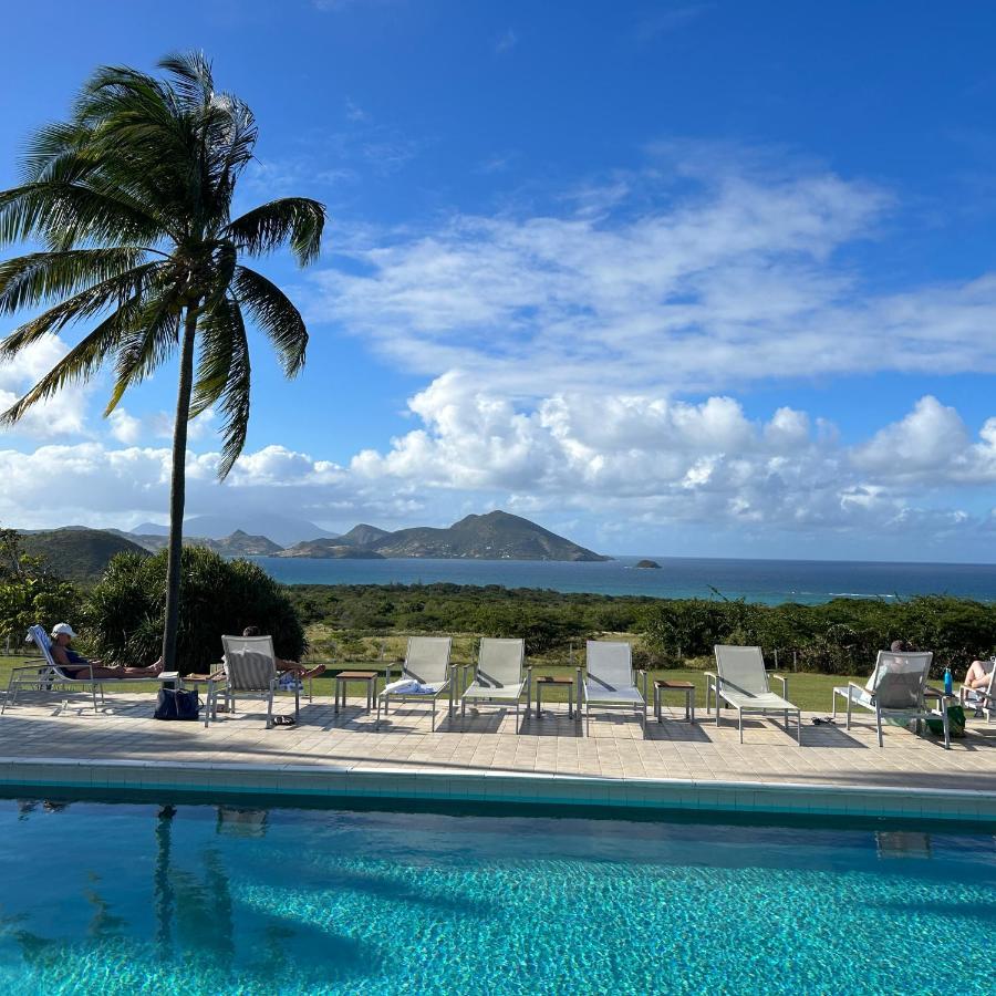 Mount Nevis Hotel Luaran gambar