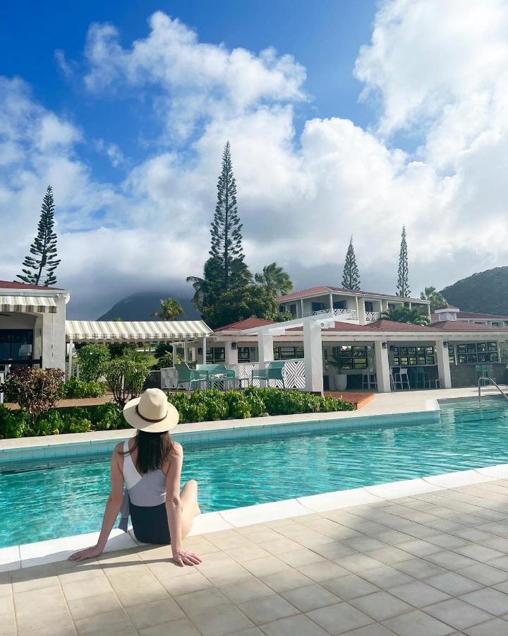 Mount Nevis Hotel Luaran gambar