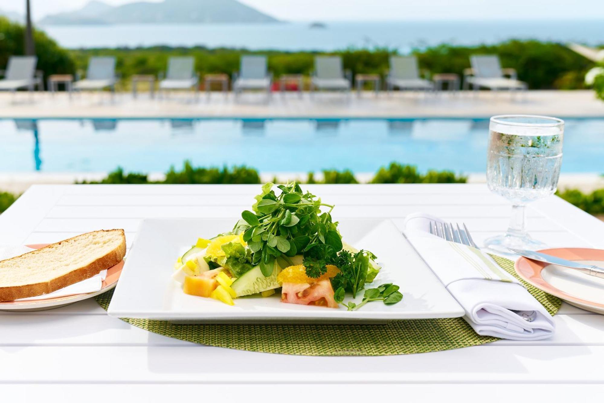 Mount Nevis Hotel Luaran gambar