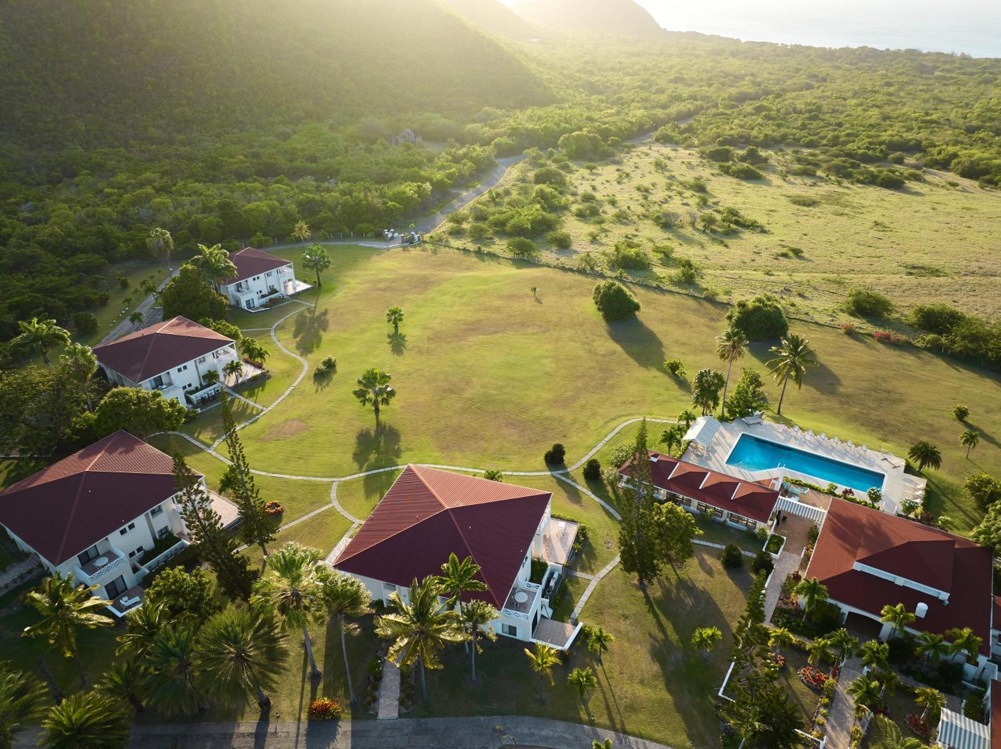 Mount Nevis Hotel Luaran gambar