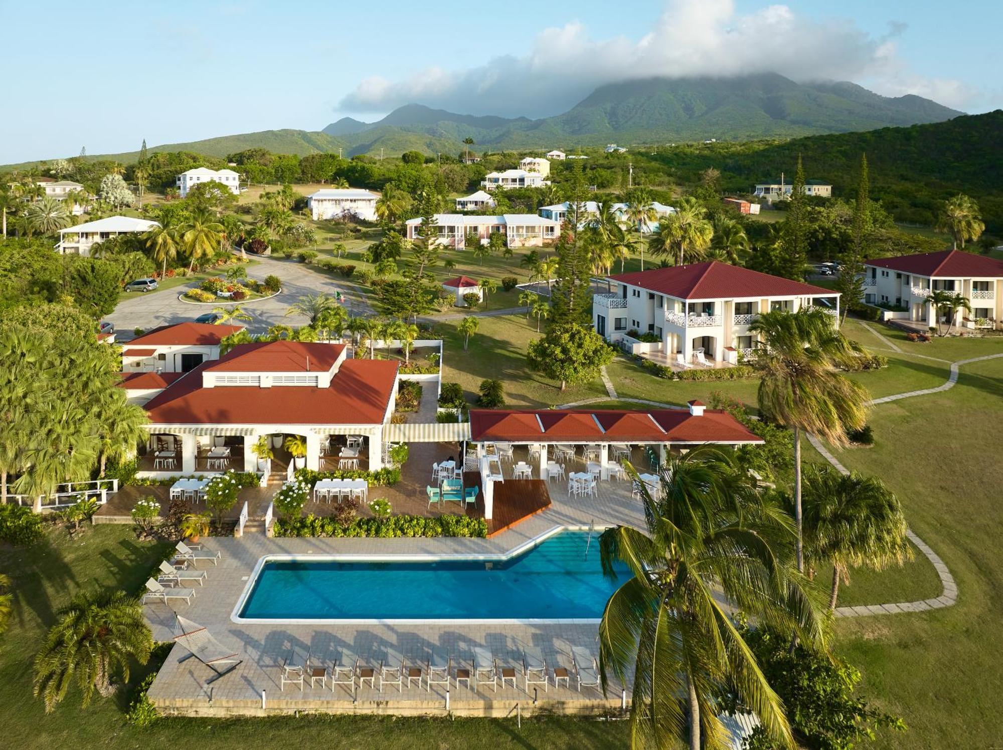 Mount Nevis Hotel Luaran gambar