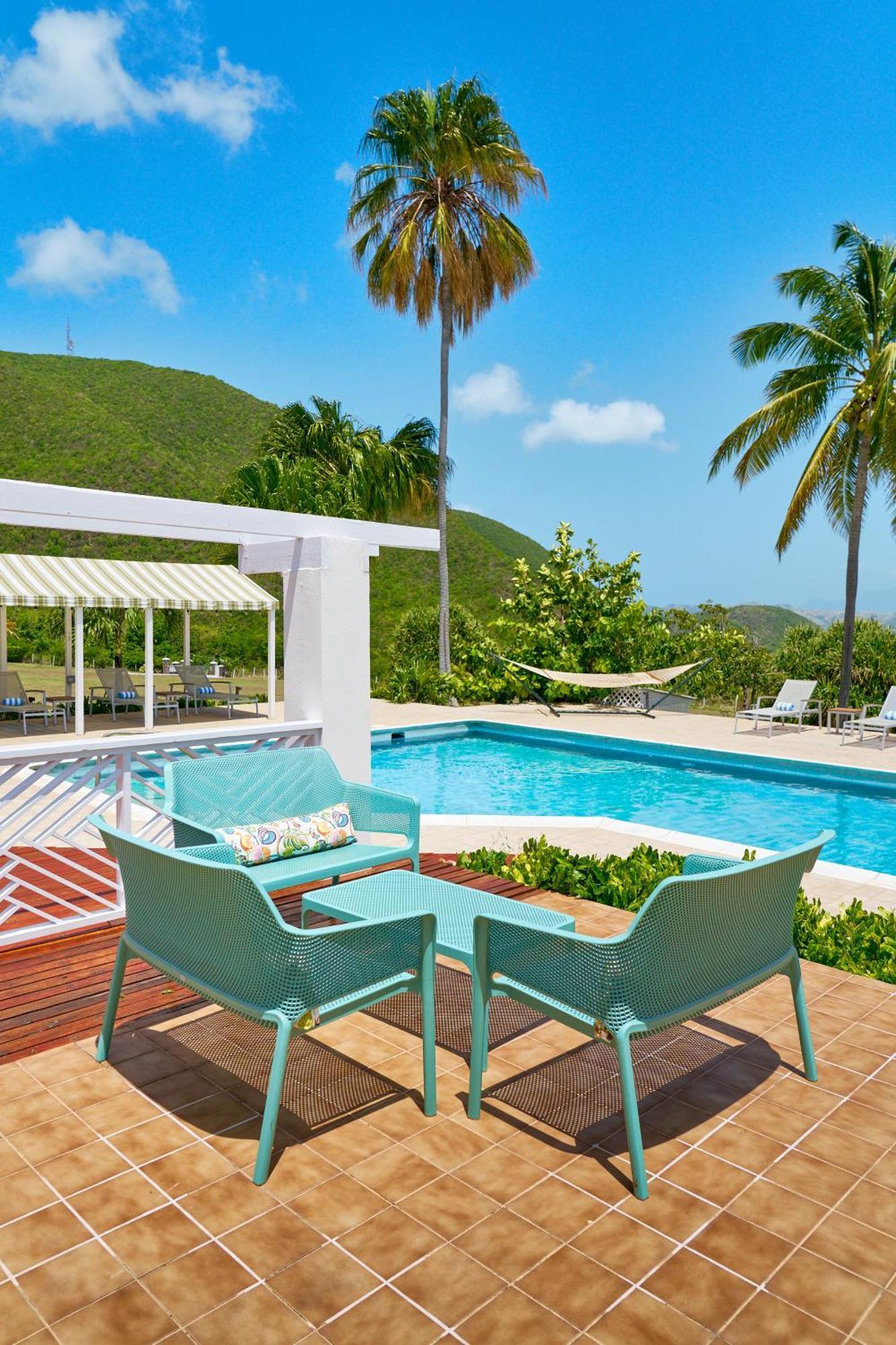 Mount Nevis Hotel Luaran gambar