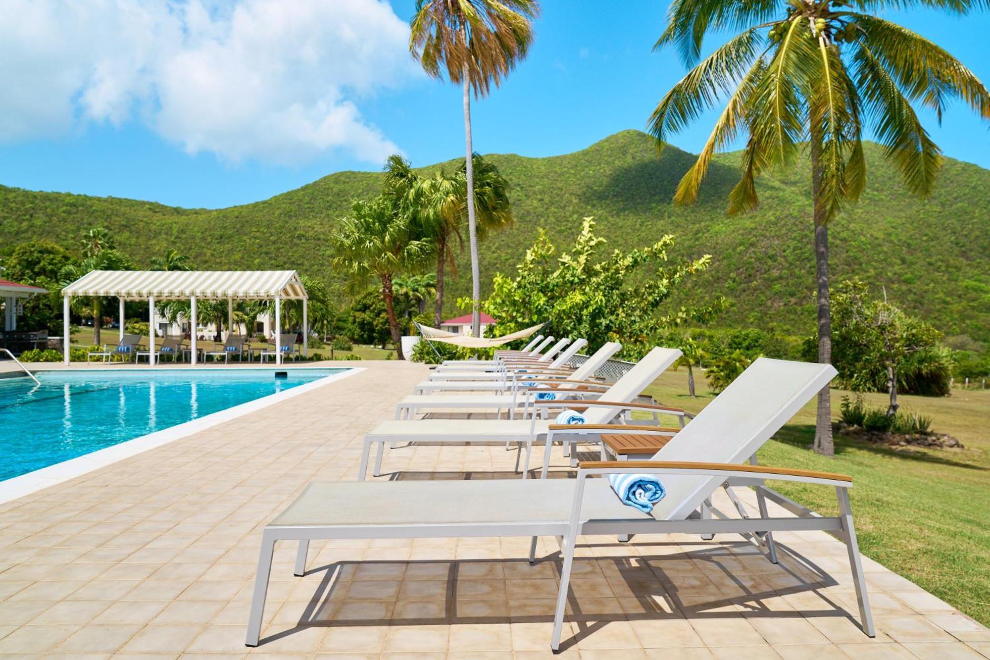 Mount Nevis Hotel Luaran gambar