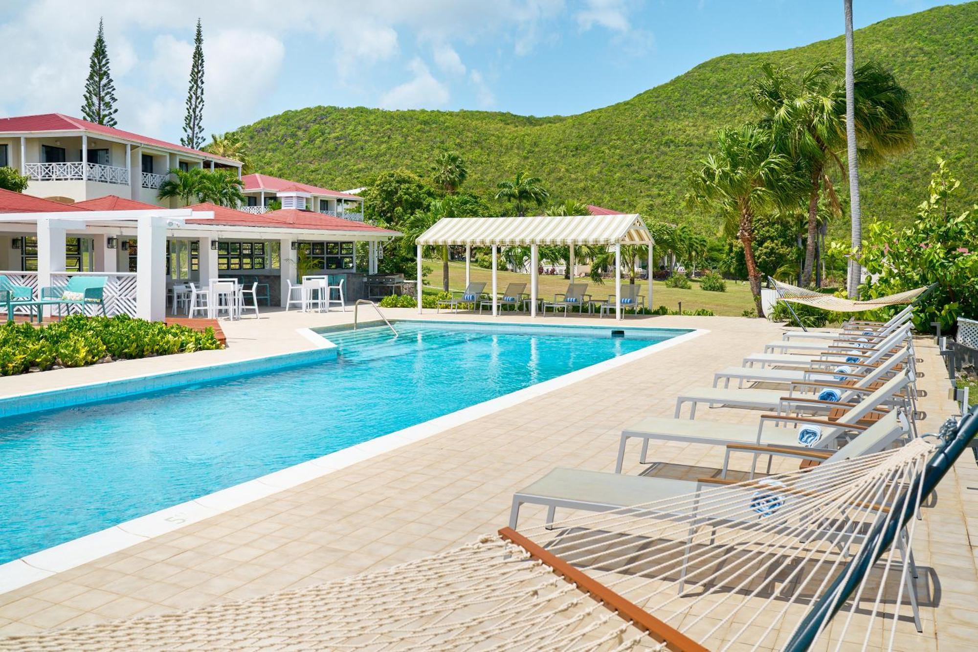 Mount Nevis Hotel Luaran gambar